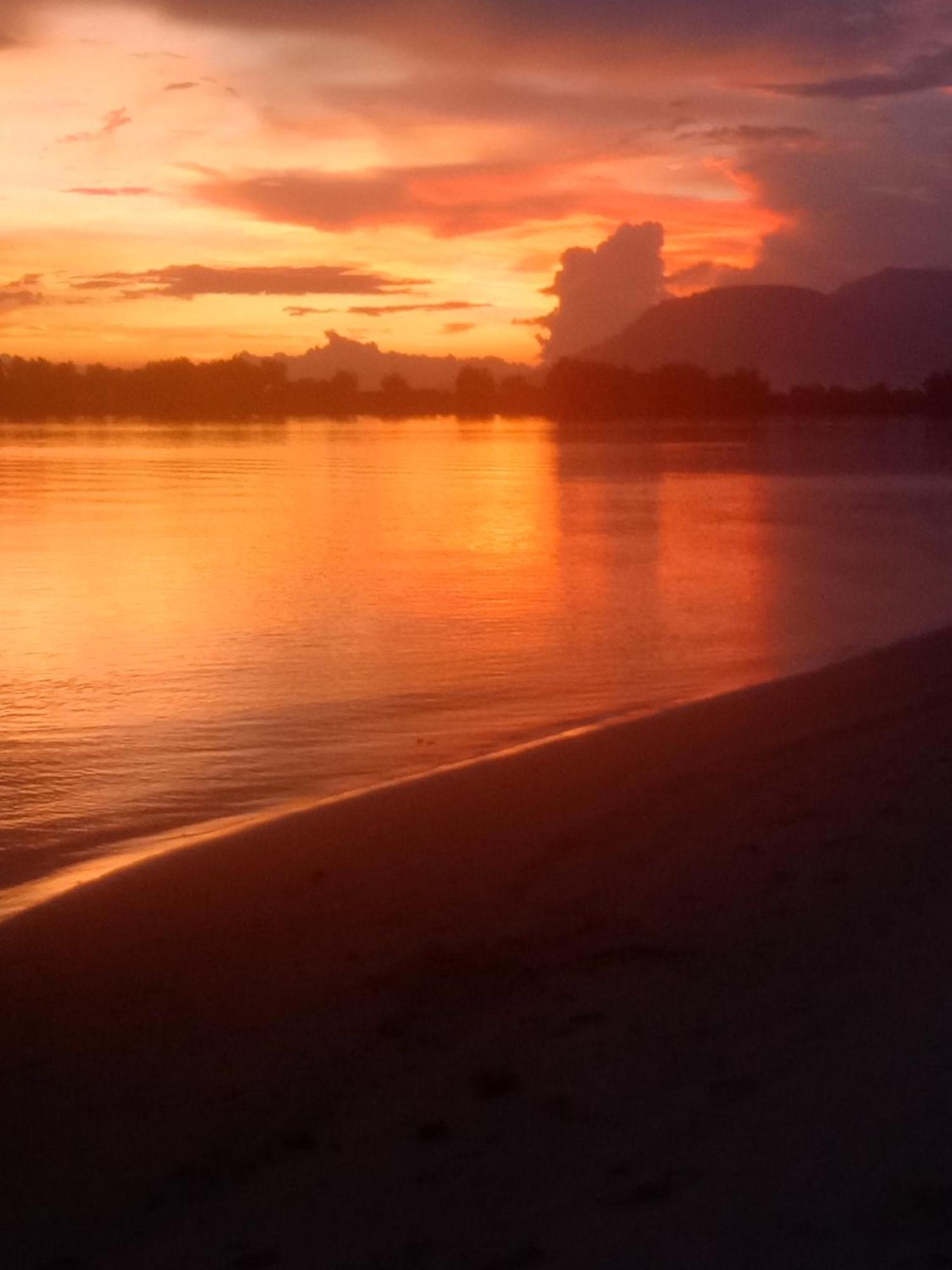La Plage De Kampot By Lee & Hap Guest House المظهر الخارجي الصورة