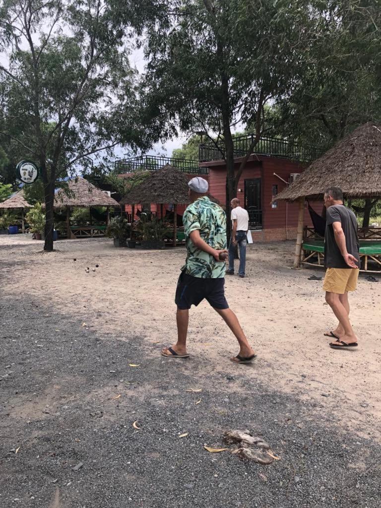 La Plage De Kampot By Lee & Hap Guest House المظهر الخارجي الصورة